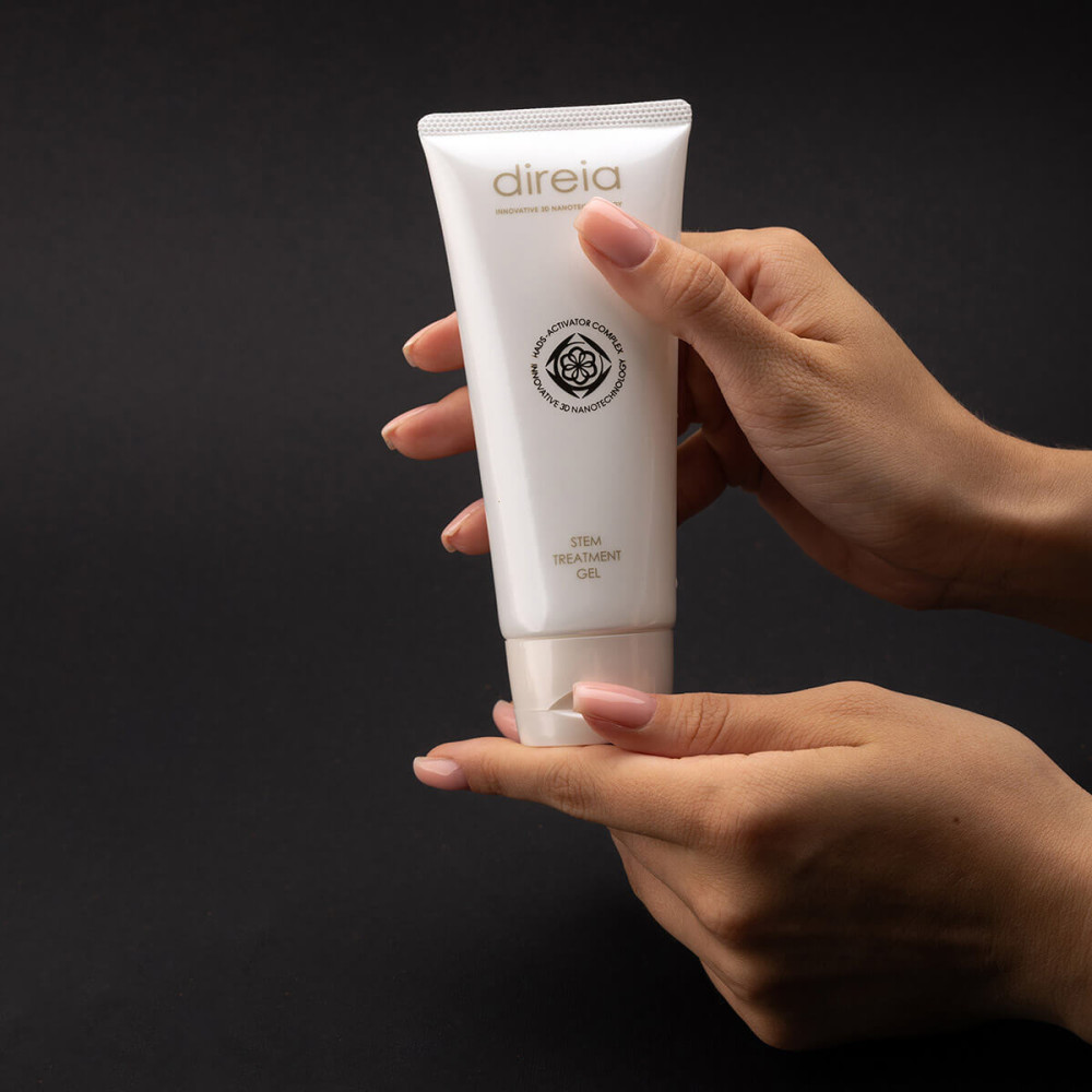 Гель-провідник для обличчя і тіла під апарати з функцією EMS DIREIA Stem Treatment Gel, 100 грам