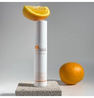 Мультивітамінна сироватка Dr. MEDION VC Essence +