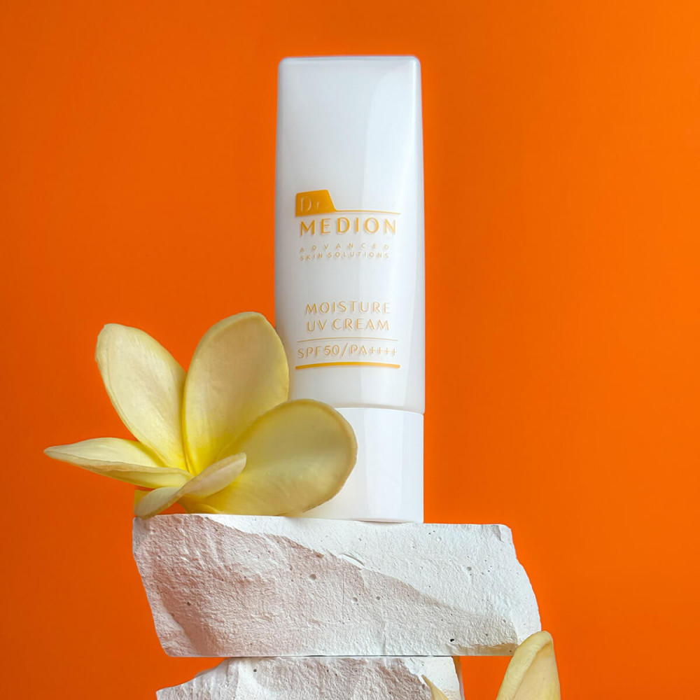 Сонцезахисний зволожувальний UV-крем Dr. Medion SPF 50 з мікрокапсульною технологією