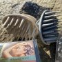 Еластична щітка для миття і масажу голови VESS Scalp Beaut Shampoo Brush різної жорсткості (soft і hard)