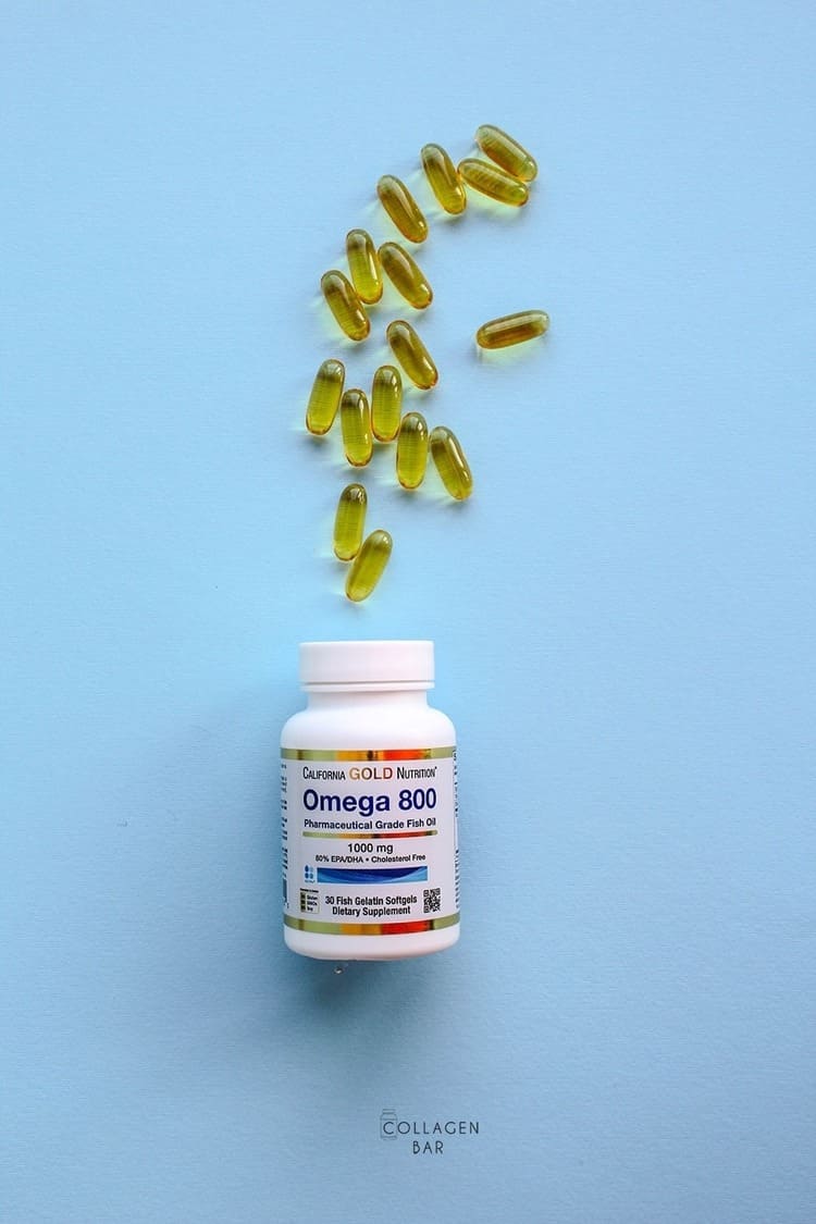 Omega-800 від California gold nutrition та дюжина капсул