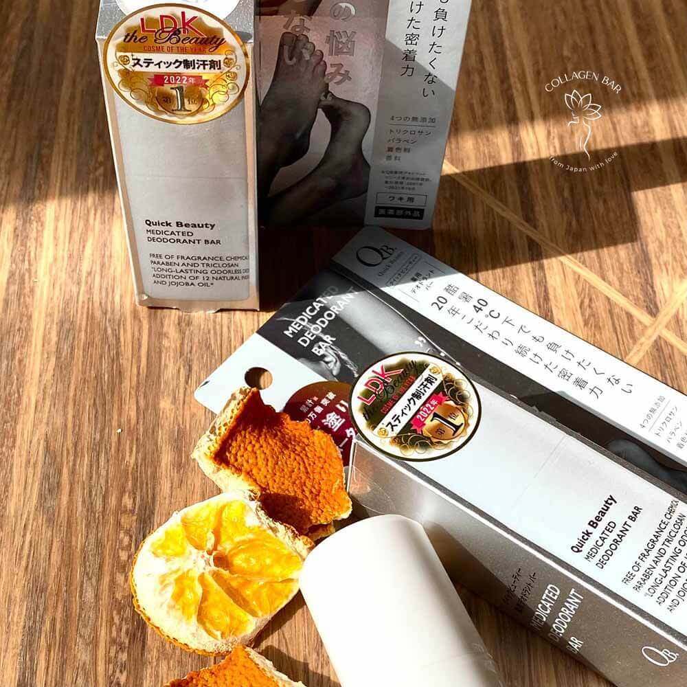 LIBERTA Quick Beauty Medicated Deodorant Bar 40C з сухими апельсиновими кірками на дерев'яній поверхні з красивим візерунком