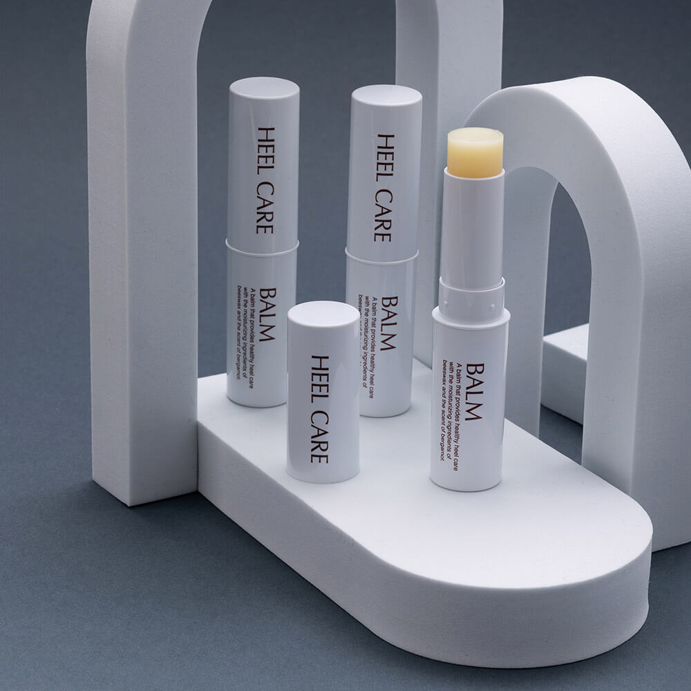 Четыре бальзама MEIDAI Heel Care Balm. Интсаляция, студийоное авторское фото Коллаген Бар.