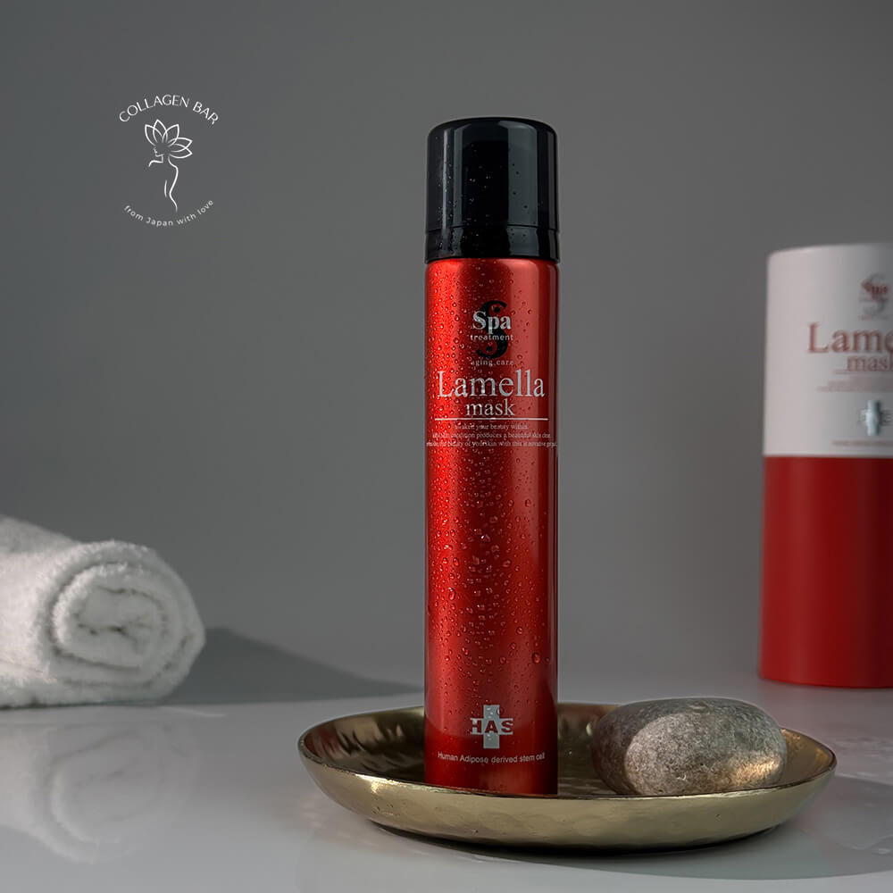 Маска SPA Treatment HAS Lamella mask у вертикальному положенні разом зі СПА-аксесуарами